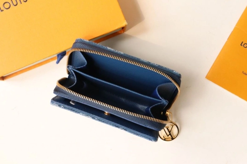 Soft LX Wallets 17839