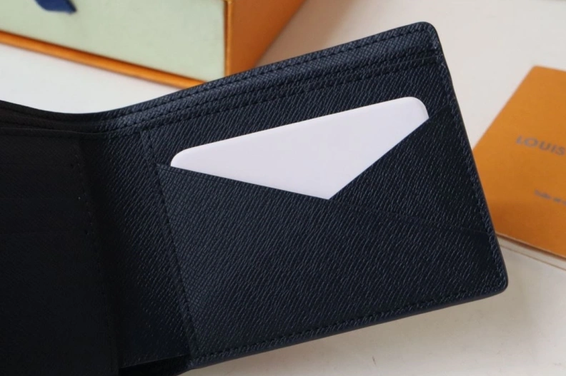 LX Wallets Comfortable 17854