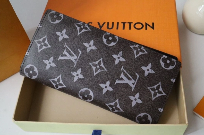Modern LX Wallets 17834