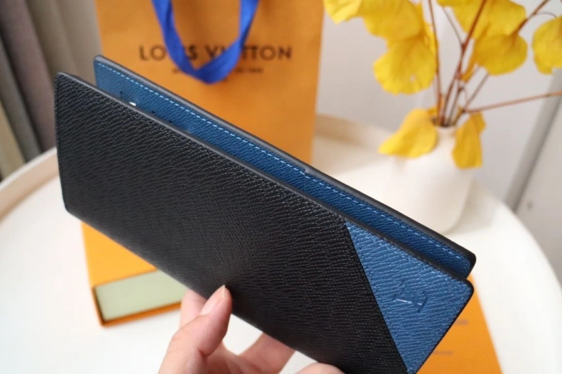 LX Wallets Lightweight 17816