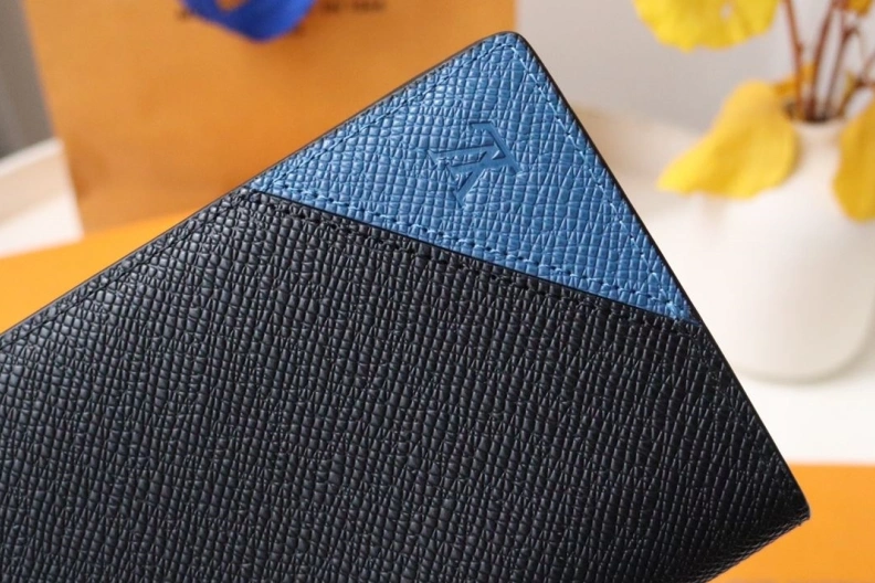 LX Wallets Lightweight 17816