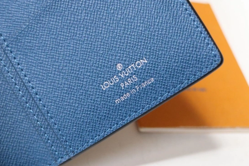 LX Wallets Lightweight 17816