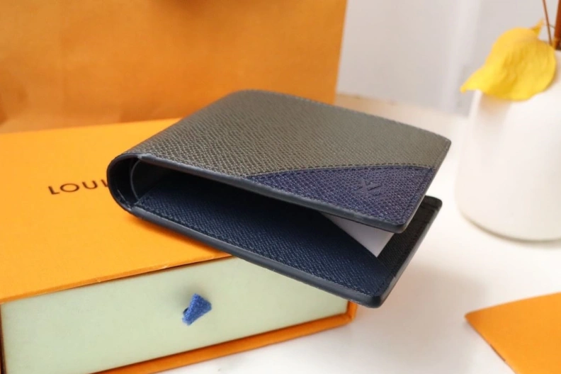 LX Wallets Bright 17822