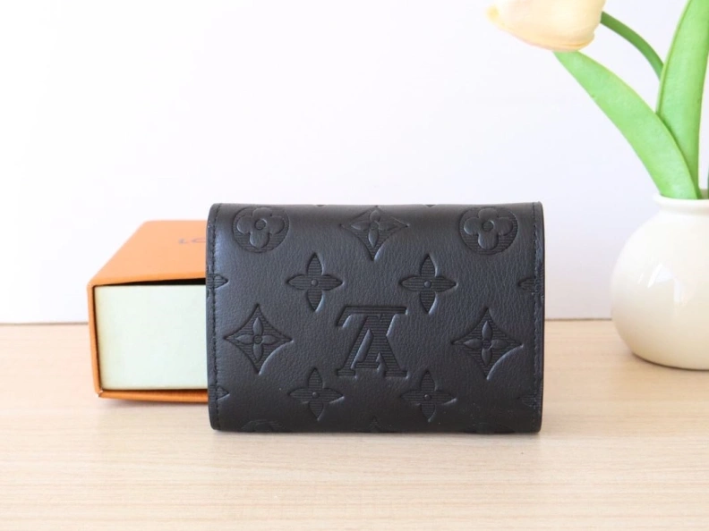 Affordable LX Wallets 17818