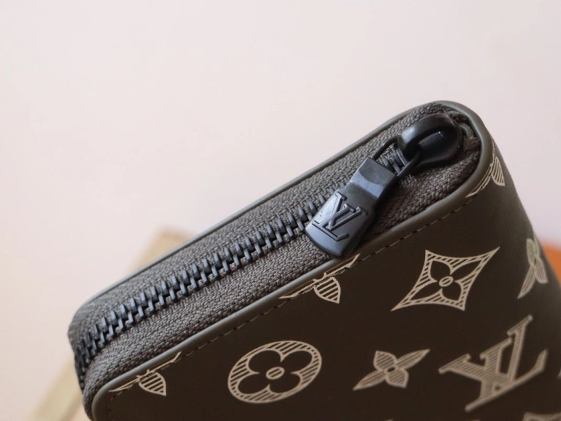 LX Wallets Classic 17825