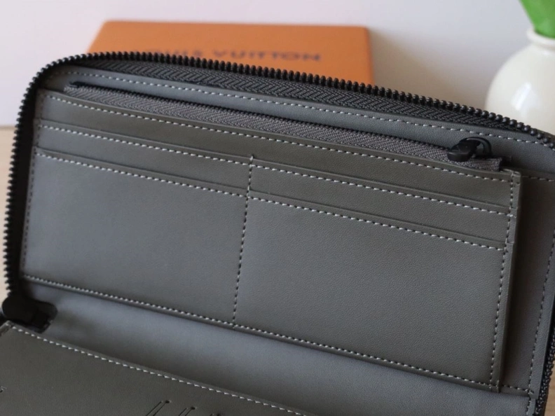 LX Wallets Classic 17825