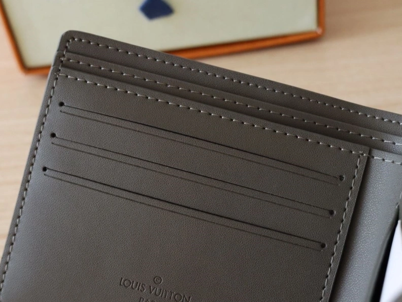 Vibrant LX Wallets 17824