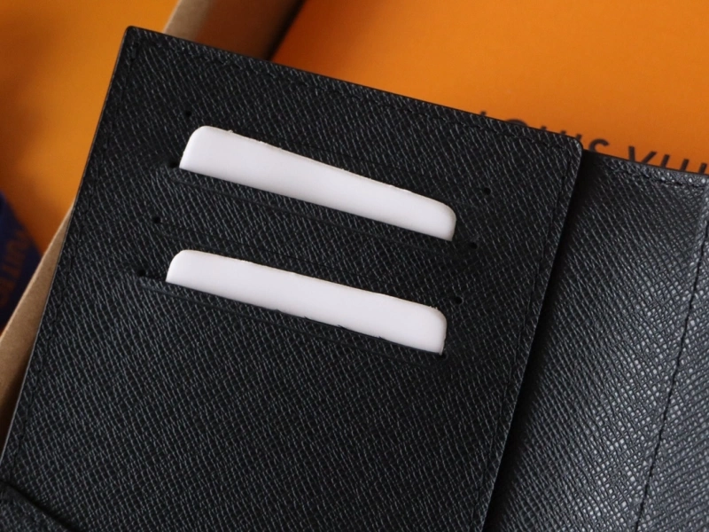 Durable LX Wallets 15863