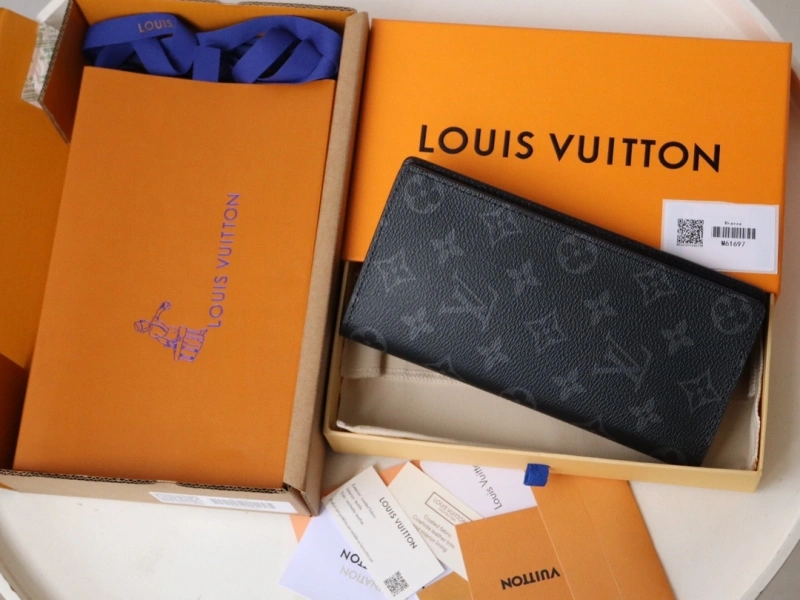 LX Wallets Refined 15864