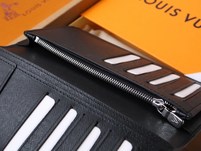 LX Wallets Refined 15864
