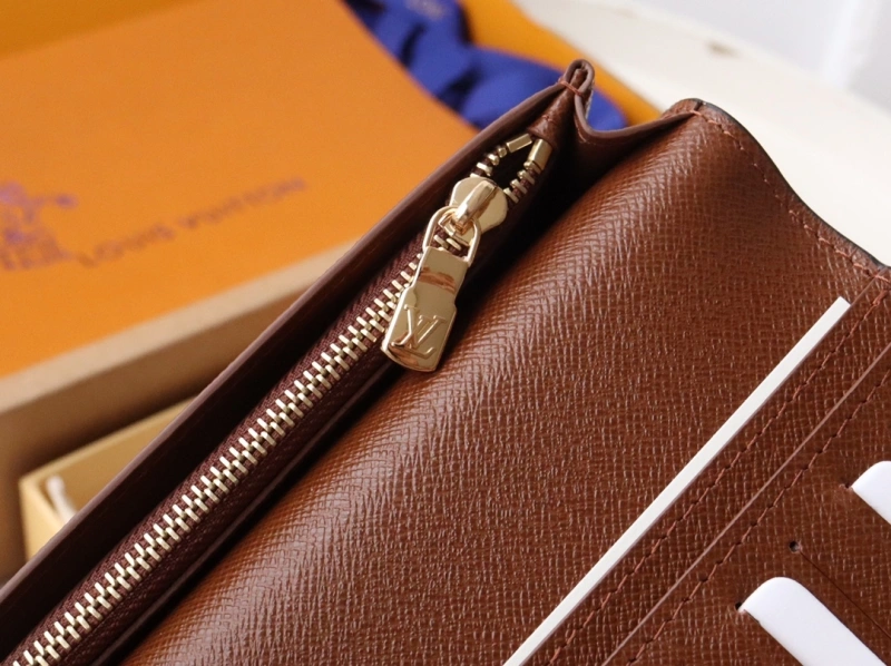 LX Wallets DailyWear 15855
