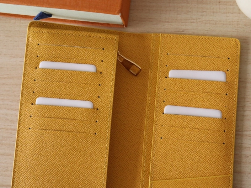 Lightweight LX Wallets 15853