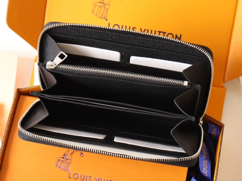 EyeCatching LX Wallets 15837