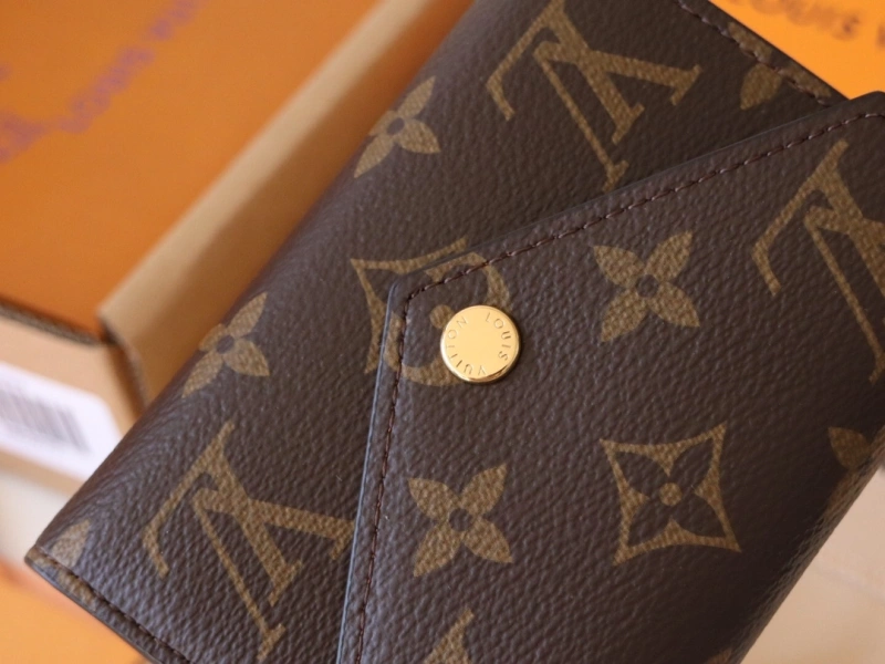 LX Wallets Unique 15834