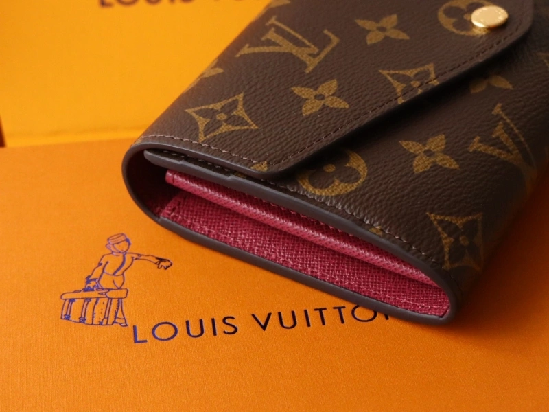 Popular LX Wallets 15823