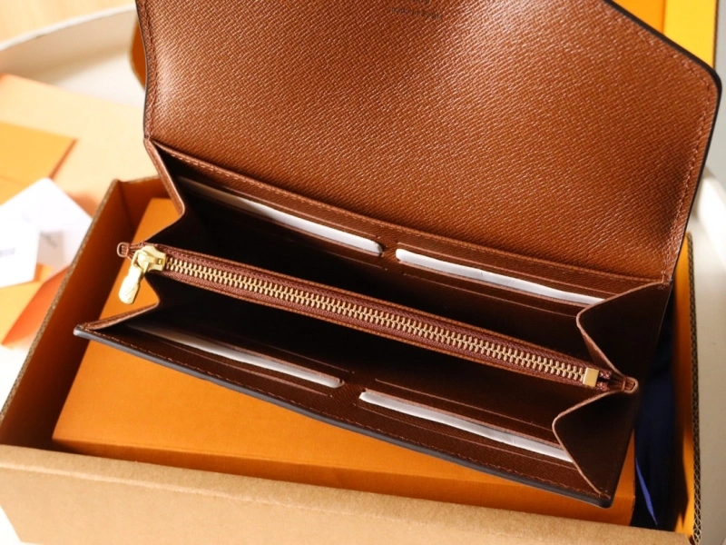 LX Wallets Classic 15827