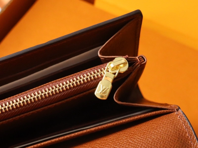 LX Wallets Classic 15827