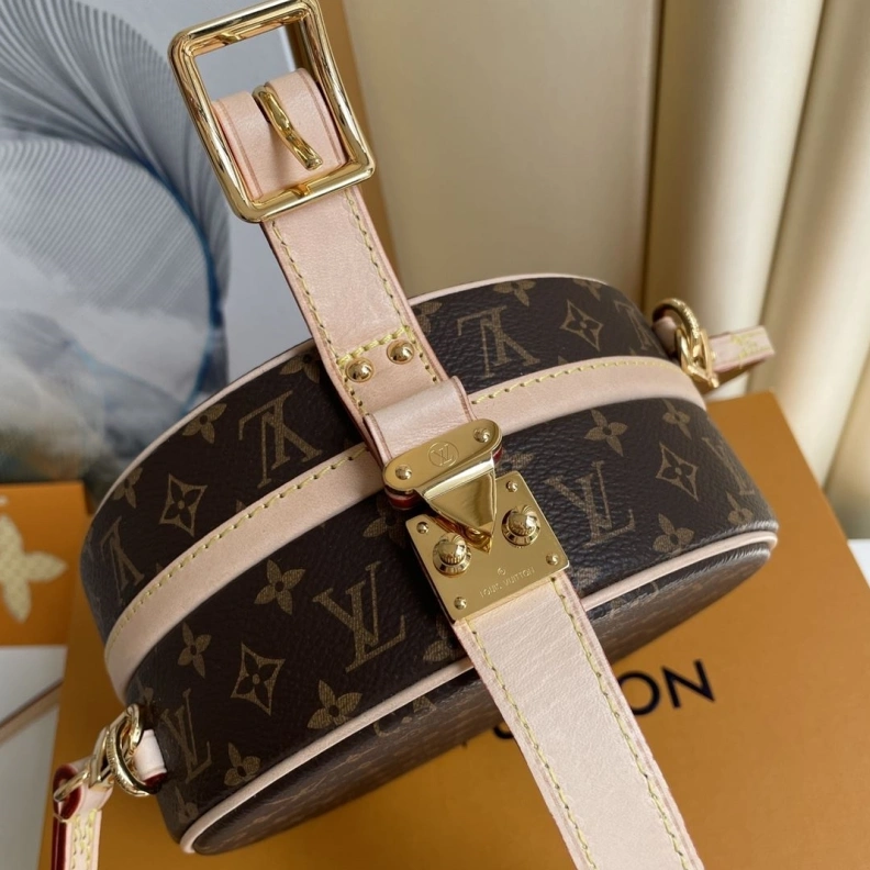 Bold LX Round Bags 12108