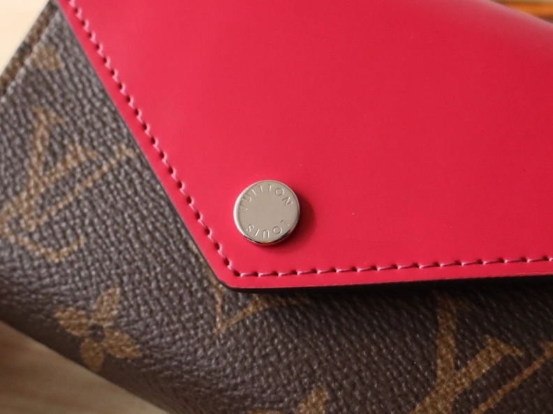 WellDesigned LX Wallets 12085