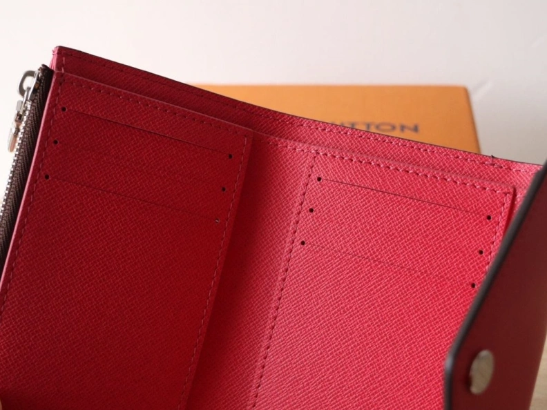 WellDesigned LX Wallets 12085
