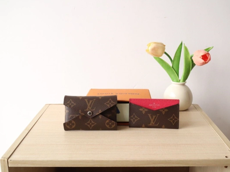 LX Wallets Functional 12071