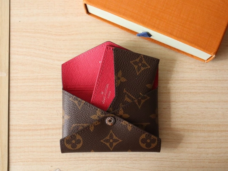 LX Wallets Functional 12071