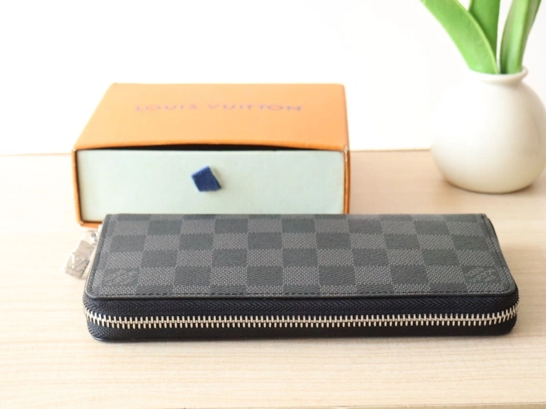 EyeCatching LX Wallets 12055
