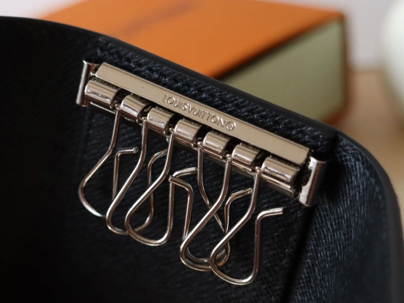 LX Wallets SportInspired 12083