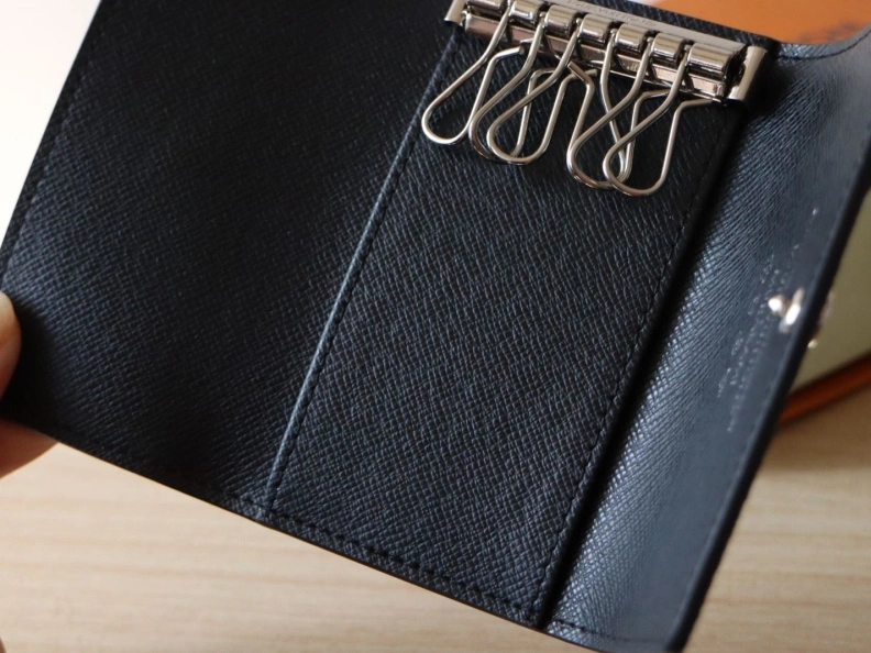 LX Wallets SportInspired 12083