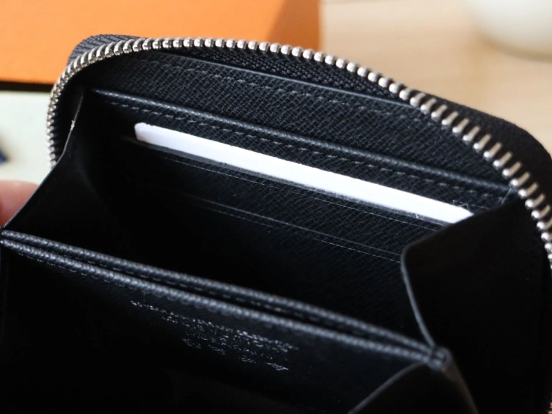 LX Wallets EasyMatch 12048