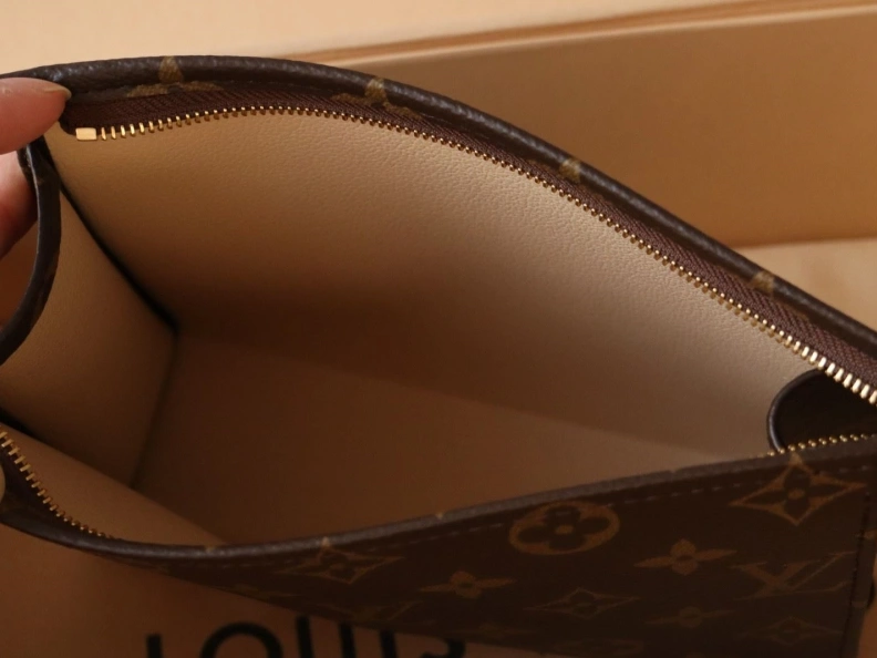 EasyMatch LX Clutch Bags 12137
