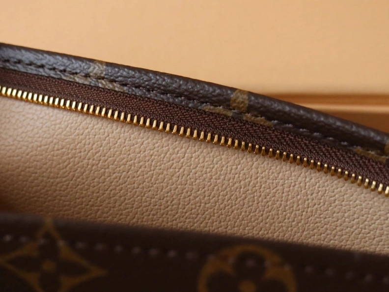 EasyMatch LX Clutch Bags 12137
