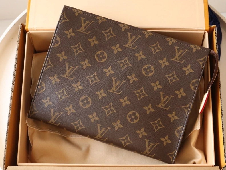 LX Clutch Bags GoAnywhere 12133