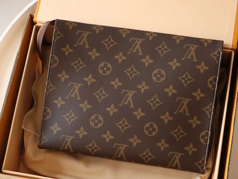 LX Clutch Bags GoAnywhere 12133