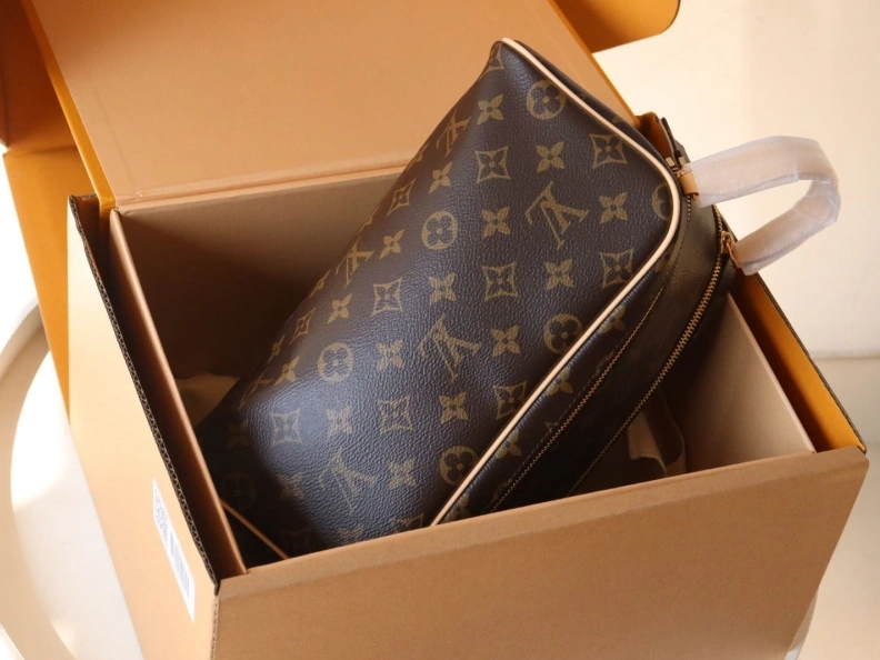 Modern LX Cosmetic Bags 12121