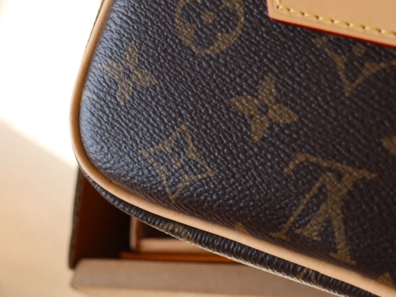 Modern LX Cosmetic Bags 12121