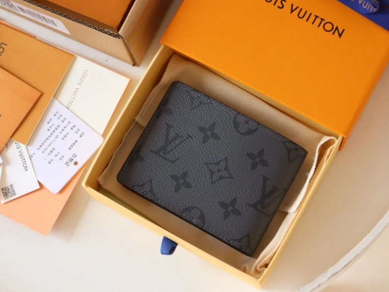 LX Wallets Lightweight 12041
