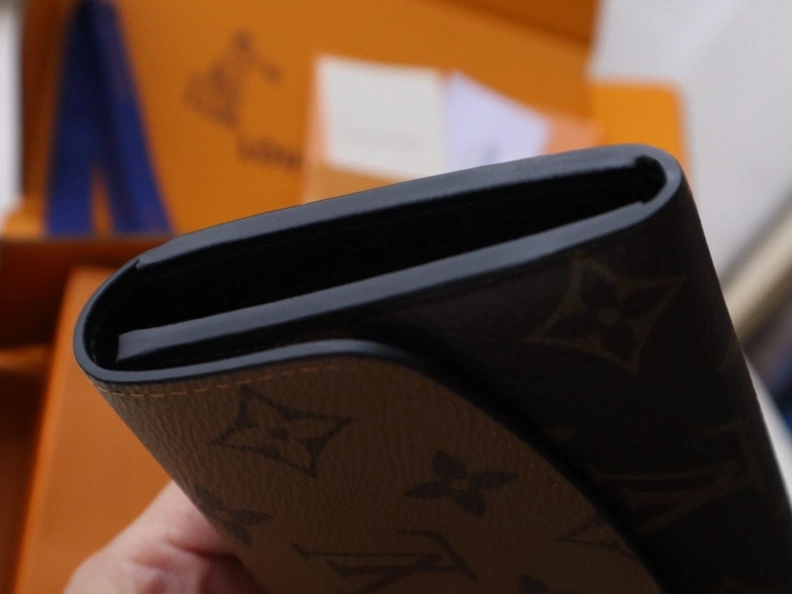 LX Wallets Sleek 12032