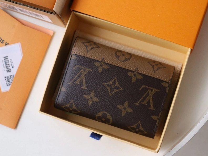 Practical LX Wallets 12031