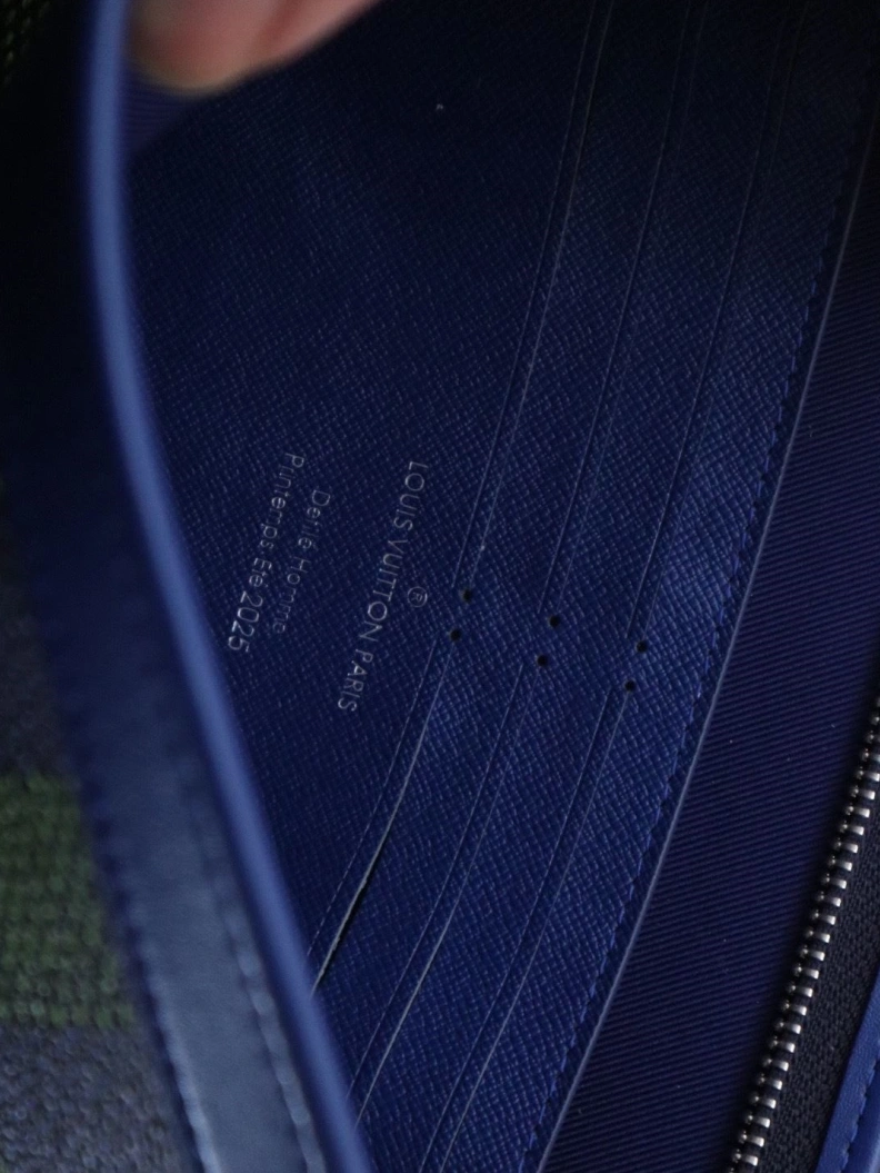 Versatile LX Clutch Bags 12130