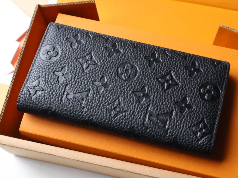 Popular LX Wallets 12034