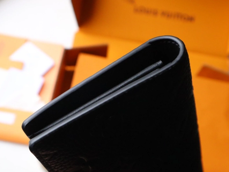 Popular LX Wallets 12034