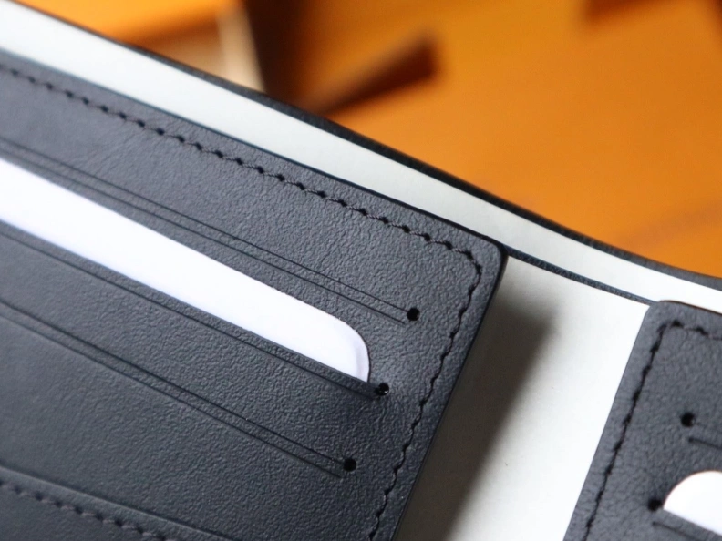 LX Wallets StreetReady 12033