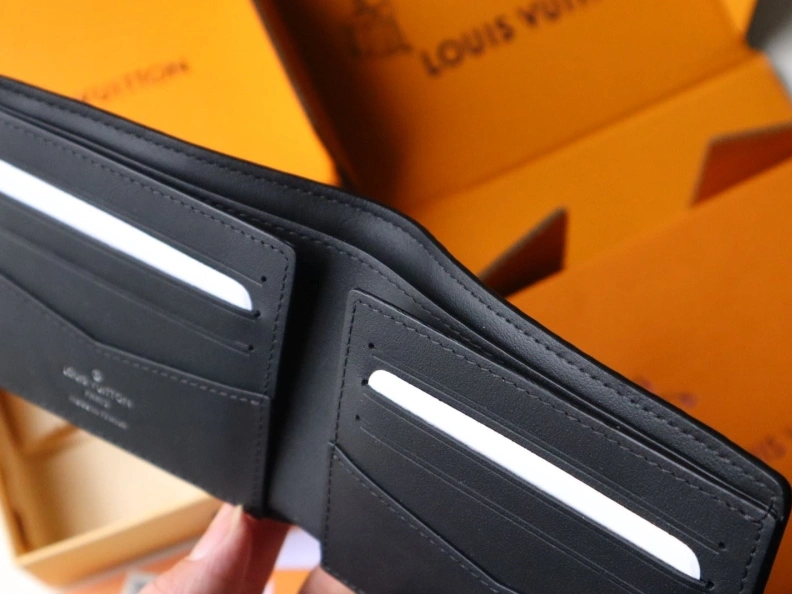 LX Wallets StreetReady 12033