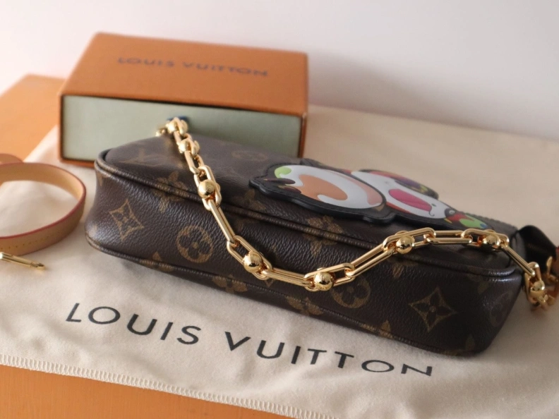 LX Clutch Bags Compact 12126