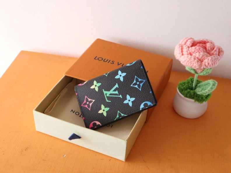 Affordable LX Wallets 12009