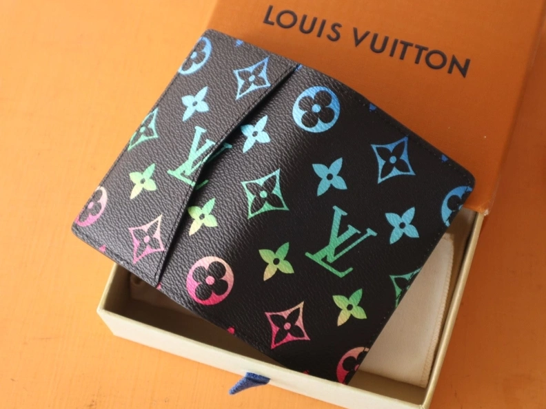 Affordable LX Wallets 12009