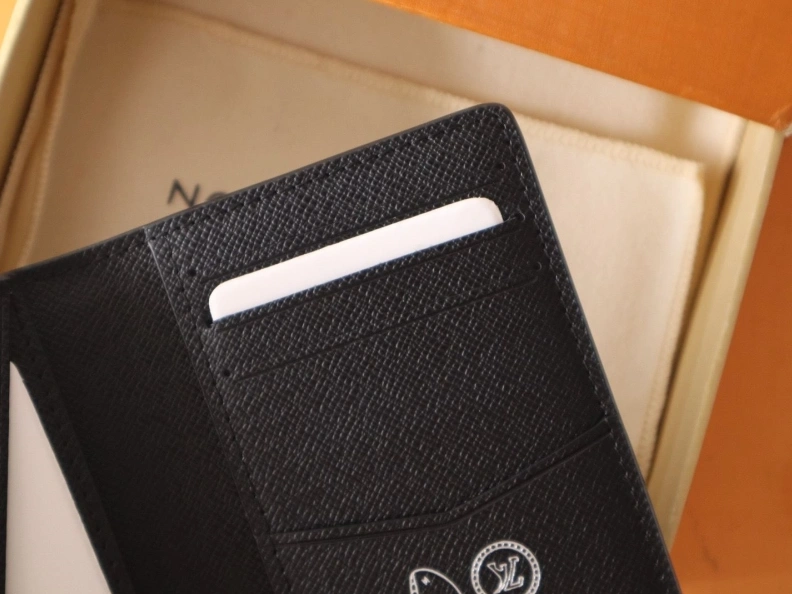 Affordable LX Wallets 12009