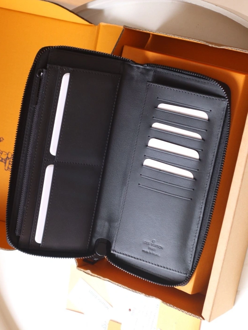 LX Wallets EasyMatch 12016