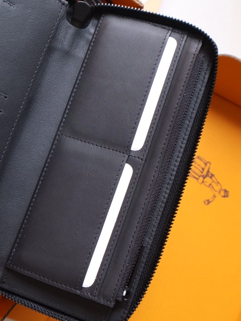 LX Wallets EasyMatch 12016